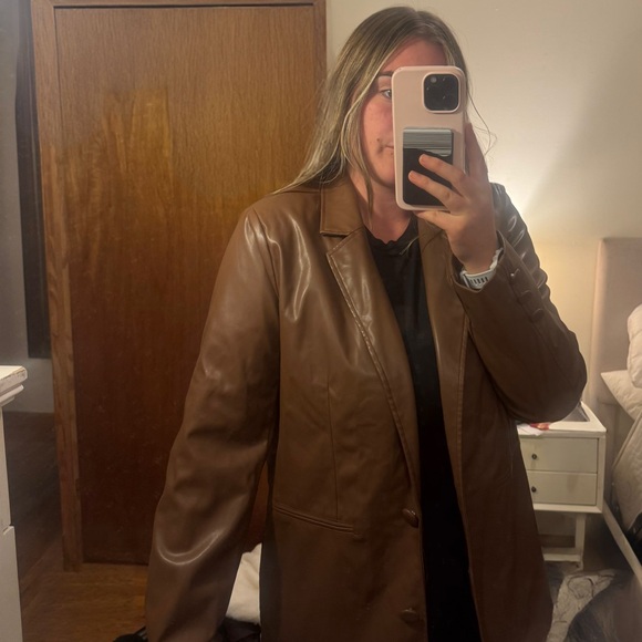 Fashion Nova Chocolate Faux Leather Blazer - Picture 4 of 4